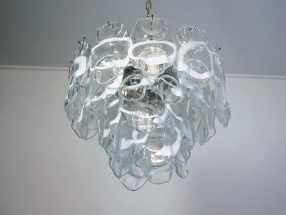 Murano Lysekrone | 36 Hvite Crostoliglass