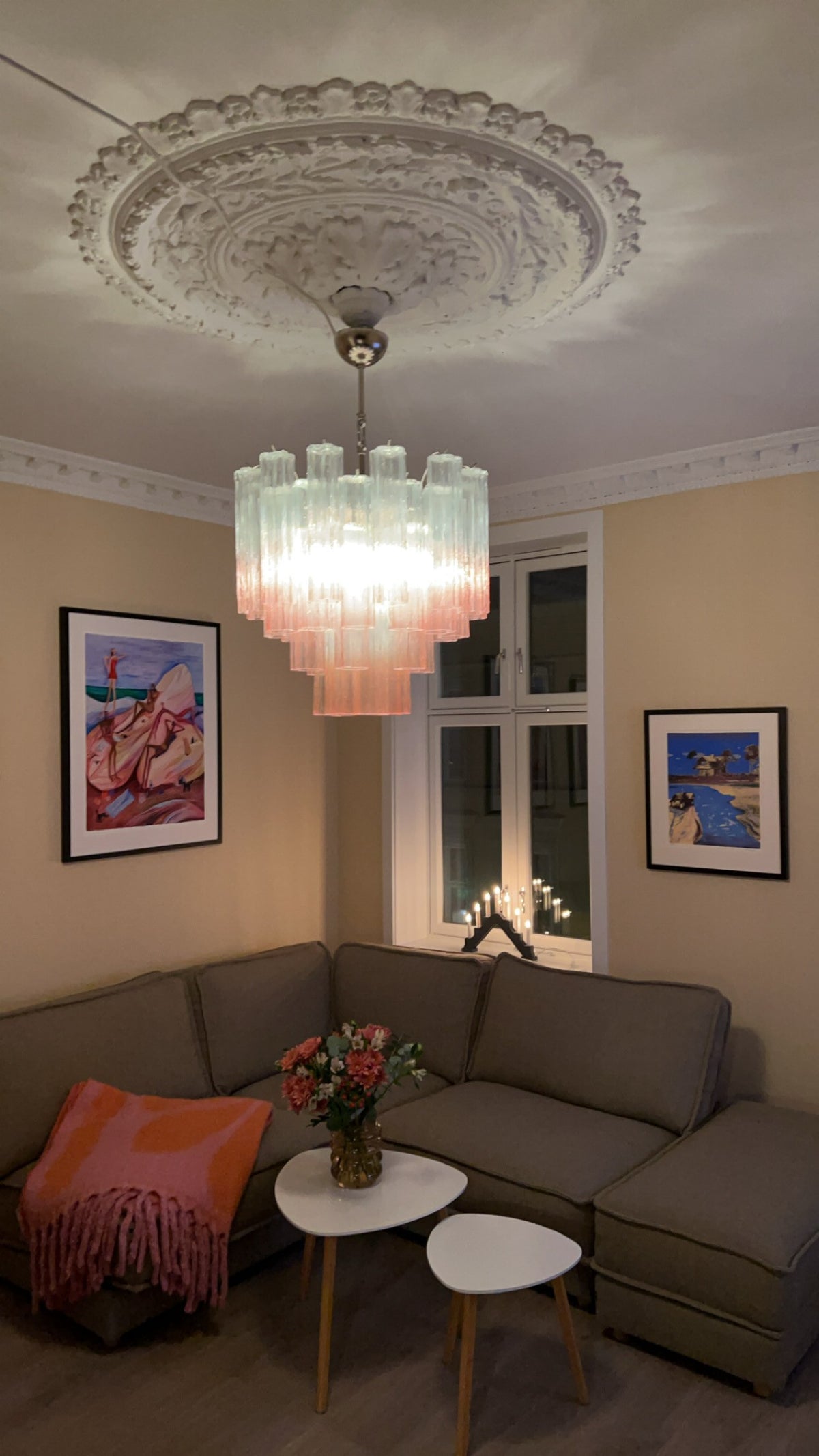 Murano Lysekrone – 36 Gradvis Rosa Glassrør – miljø – Murano Classics